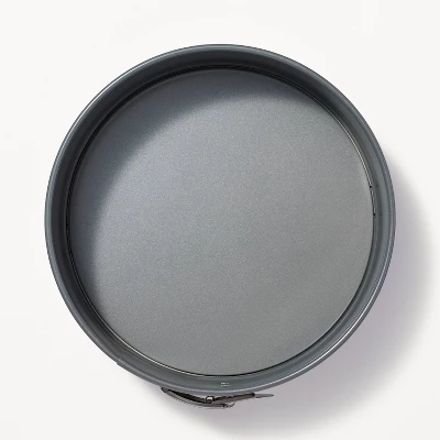 9" Nonstick Carbon Steel Spring Form Pan Gray - Figmint™: Dishwasher & Oven Safe, Made Without PTFE, 1-Year Warranty 4 9" Nonstick Carbon Steel Spring Form Pan Gray - Figmint™: Dishwasher & Oven Safe, Made Without PTFE, 1-Year Warranty - Image 2