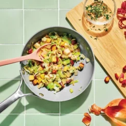 8" Ceramic Frypan - Figmint™